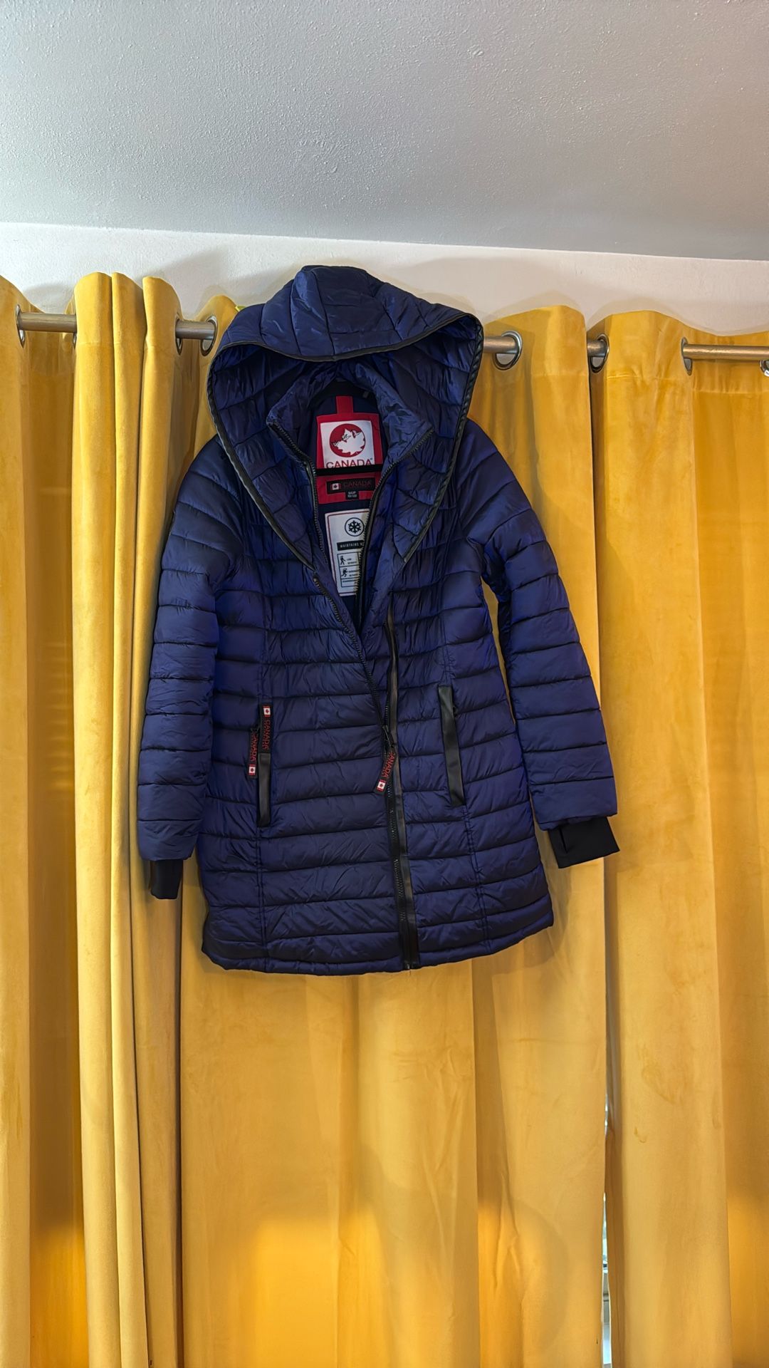 Canada Weathergear Winter Jacket Womens Small