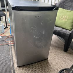 Whirlpool Refrigerator Waist High