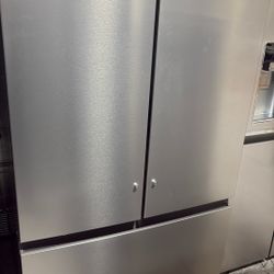 Whirlpool French Door Refrigerator 
