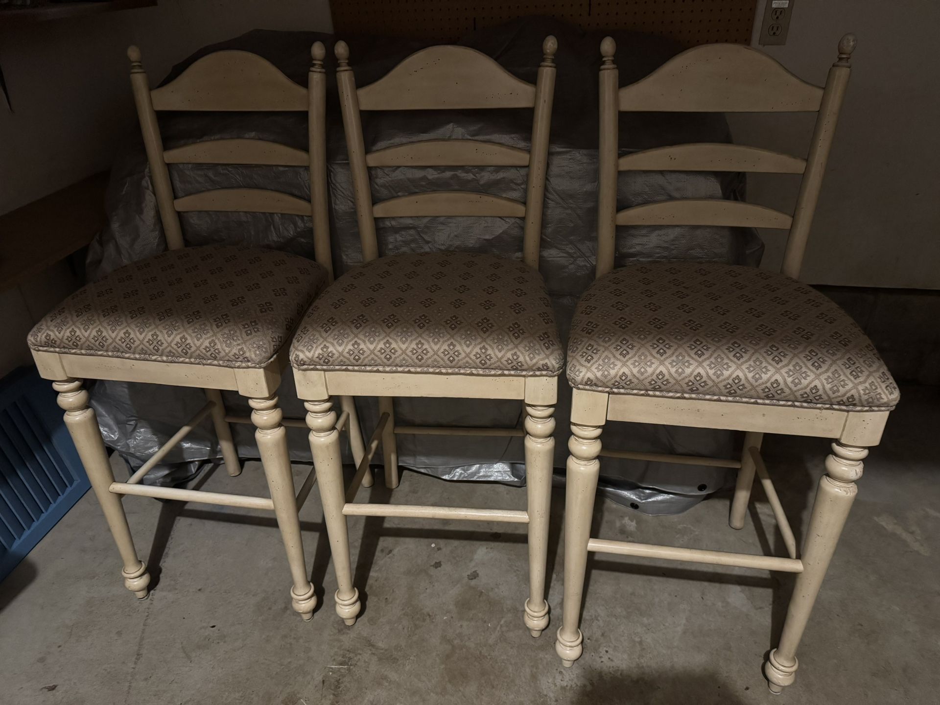 3 Bar Height Stools
