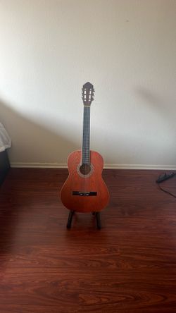Classical Guitar + Stand