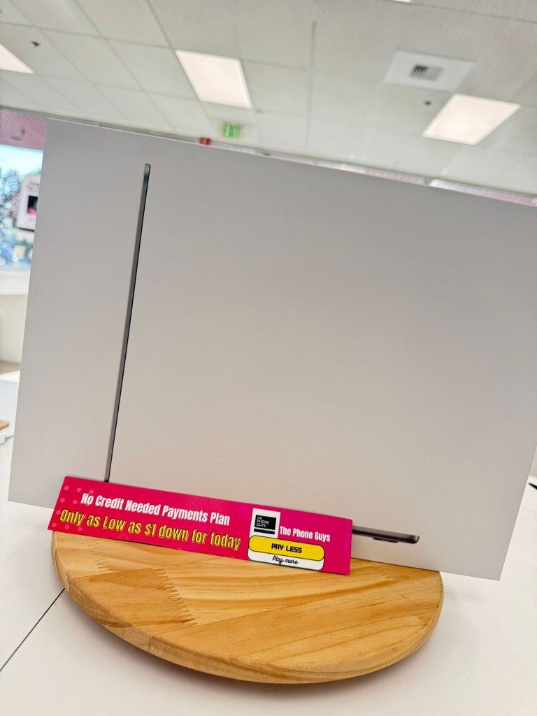 Apple MacBook Air 13" M3 Chip Laptop - New - Pay $1 DOWN AVAILABLE - NO CREDIT NEEDED