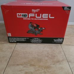 Milwaukee M18 Fuel 71/4 Miter Saw..New 