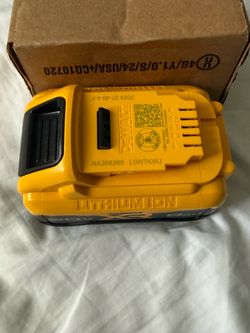 Dewalt pawerpack 8ah $130 New