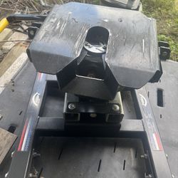 PullRite SuperGlide 5th Wheel Hitch 