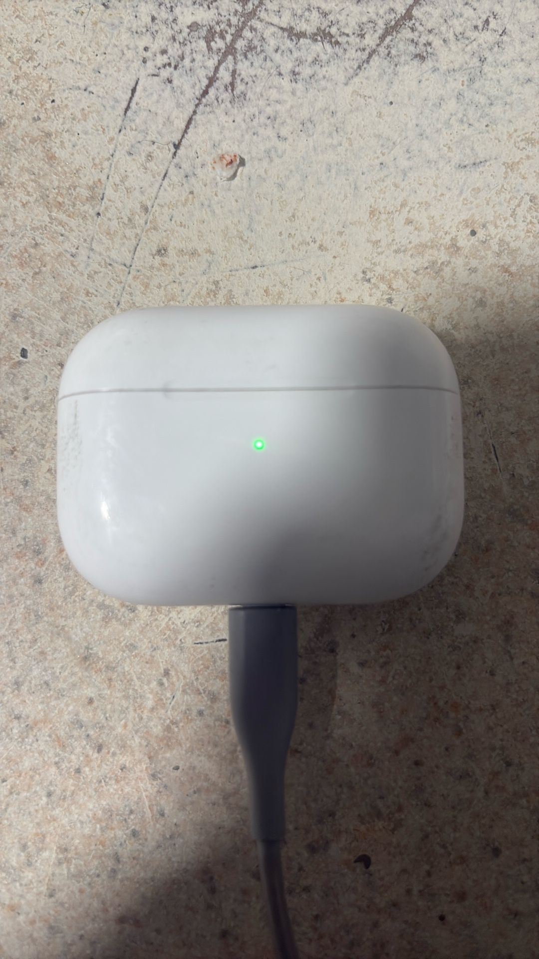 Airpod pro charging case