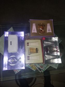 Perfume gift boxes