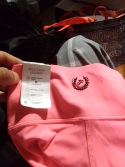 PINK VICTORIA SECRET SPORTS WEAR