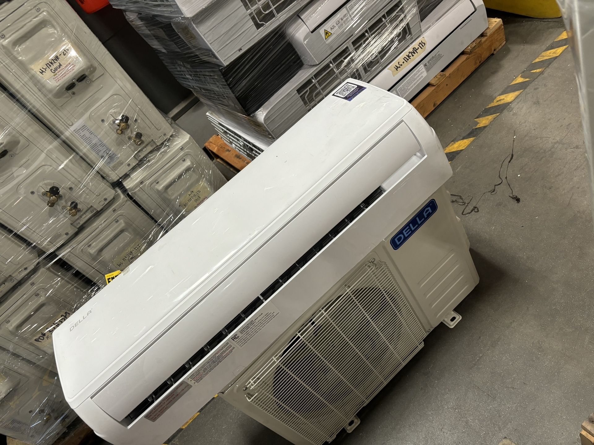 Della Mini Split AC Units 110V & 220V (qc tested customer returns)