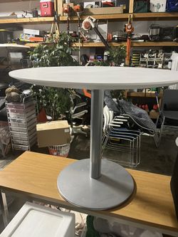 36 Inch Table 