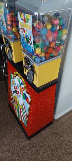 Balloon Vending Machine With Pump