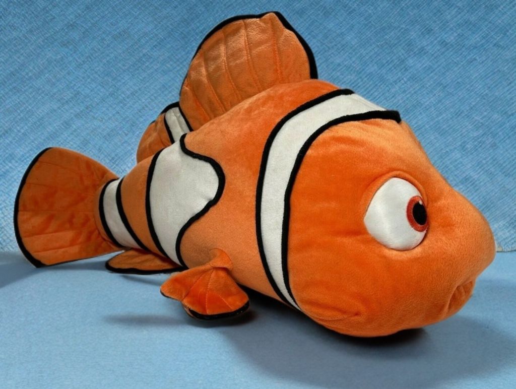 Disney Finding Nemo Jumbo Fish Large 28" Plush Stuffed Animal By Hasbro 2002.