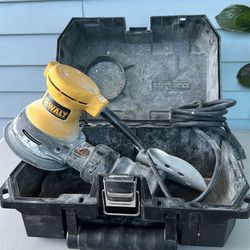 DEWALT Sander