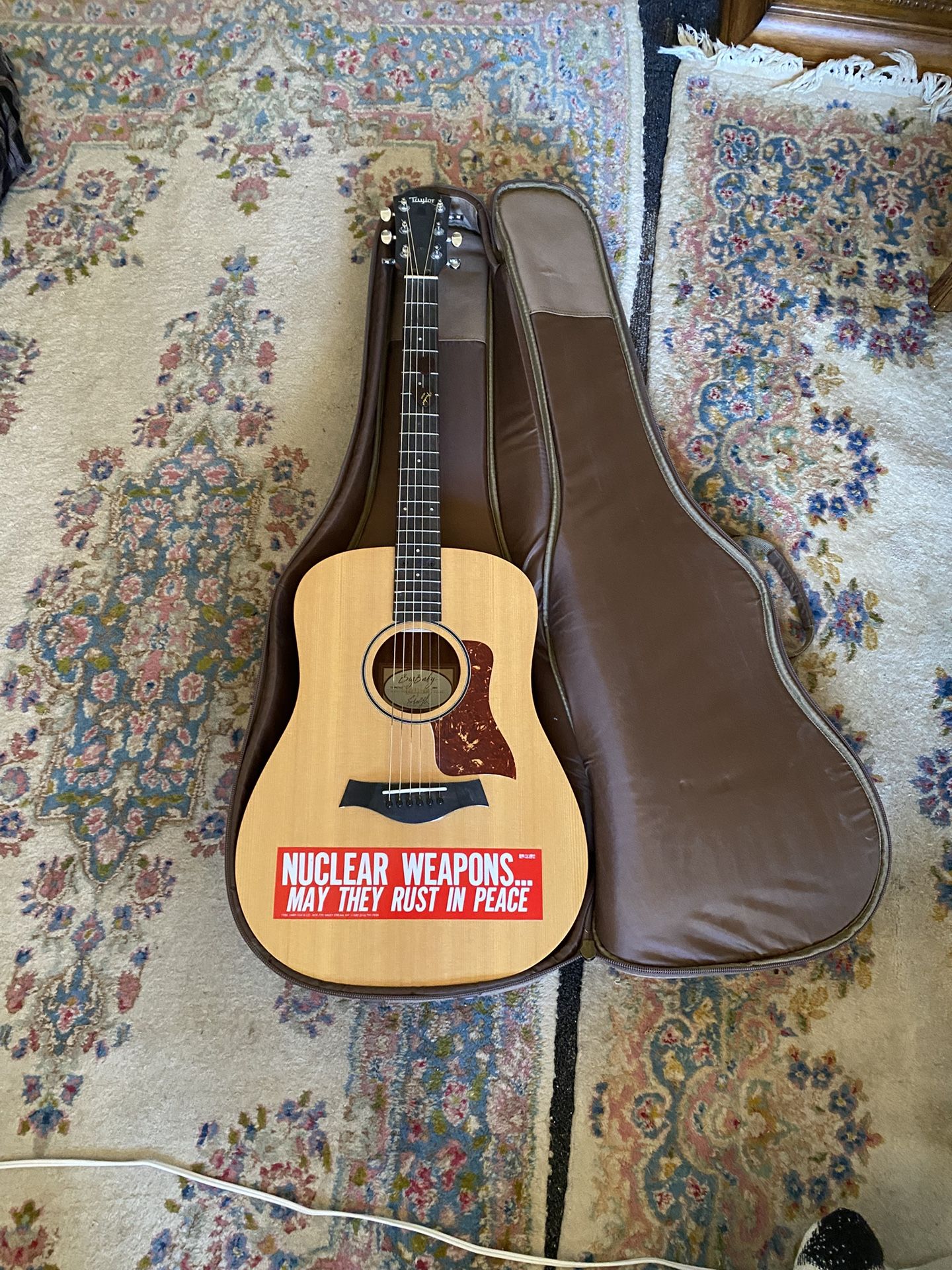Taylor Big Baby Guitar