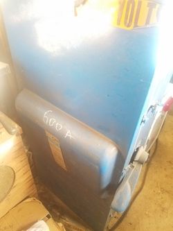 Ite Gould 600 amp disconnect