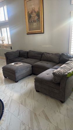Gray Fabric Sectional Sofa with Ottoman