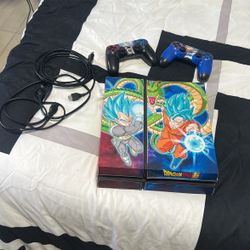 PS4 With Two Dual Wireless Controllers 