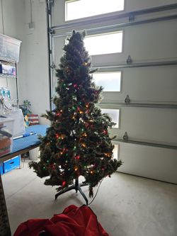 7.5 Christmas Tree