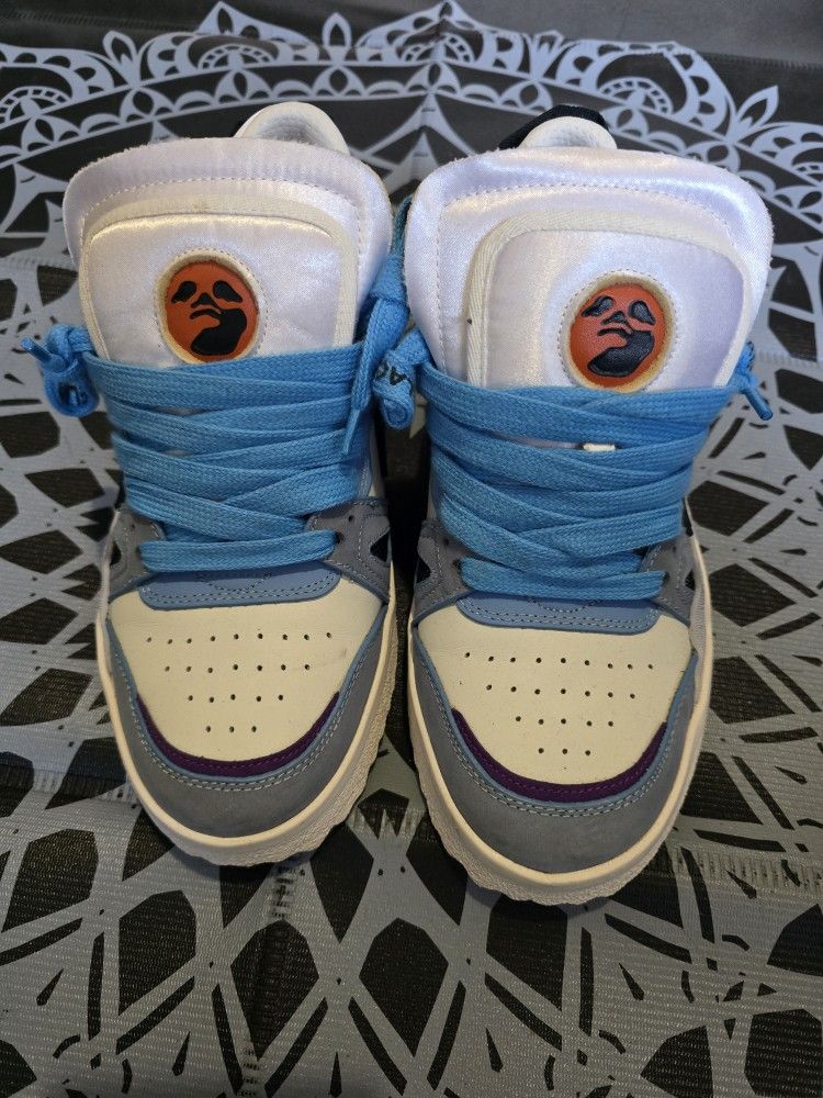 Off-White Sponge Mid Top