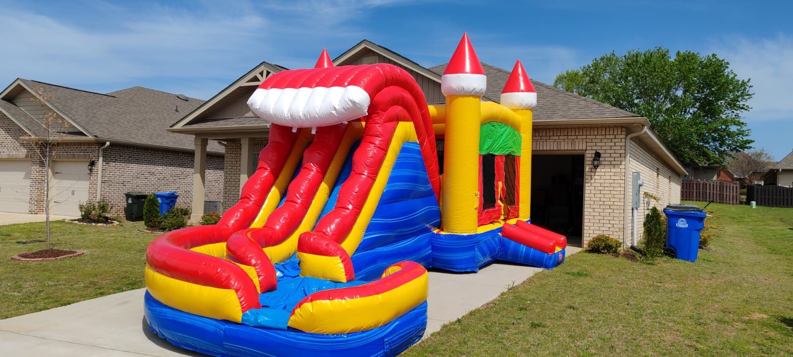 29' Blue & Green Helix Bounce House Wet or Dry Water Slide Combo.