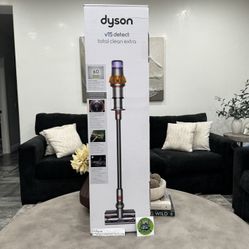 Dyson V15 Detect Total Clean Extra Vacuum With 10 Accessories 