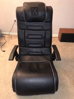 X Rocker Gaming Chair Viabrates Dual Speakers + Sub Wolfer 