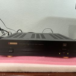 Parasound HCA-1000A High Current 2 CH stereo Power Amplifier