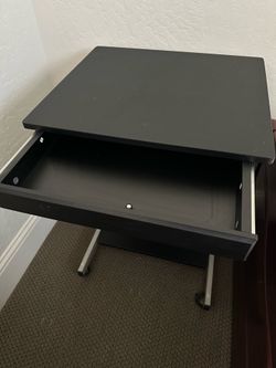 Table/Desk