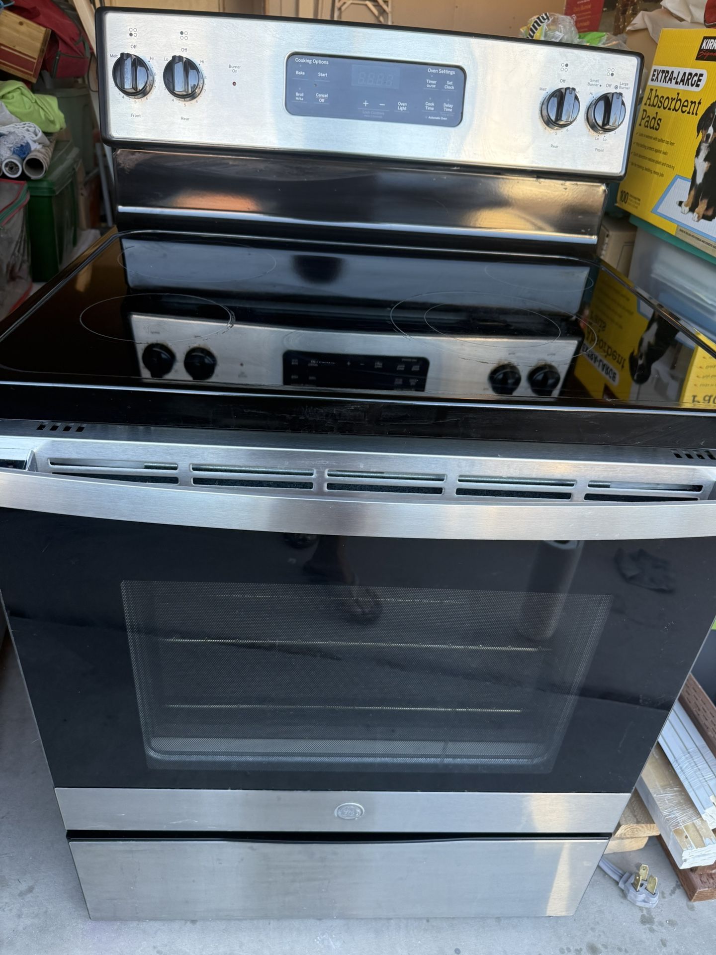 GE Stove / Oven