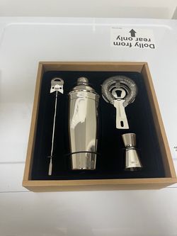 Stainless Steel Cocktail Shaker Bar Set