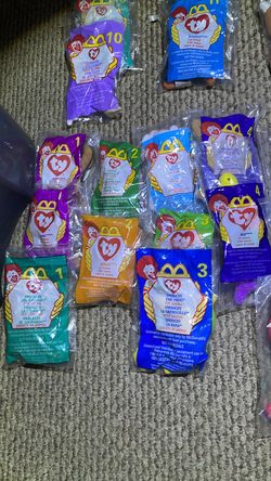 32 McDonalds ty mini babies