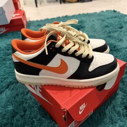 Nike dunk low (halloween) GS 5y 