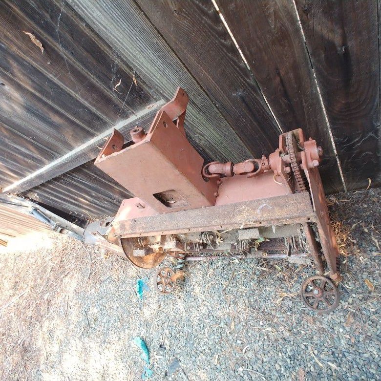 Garden tractor parts