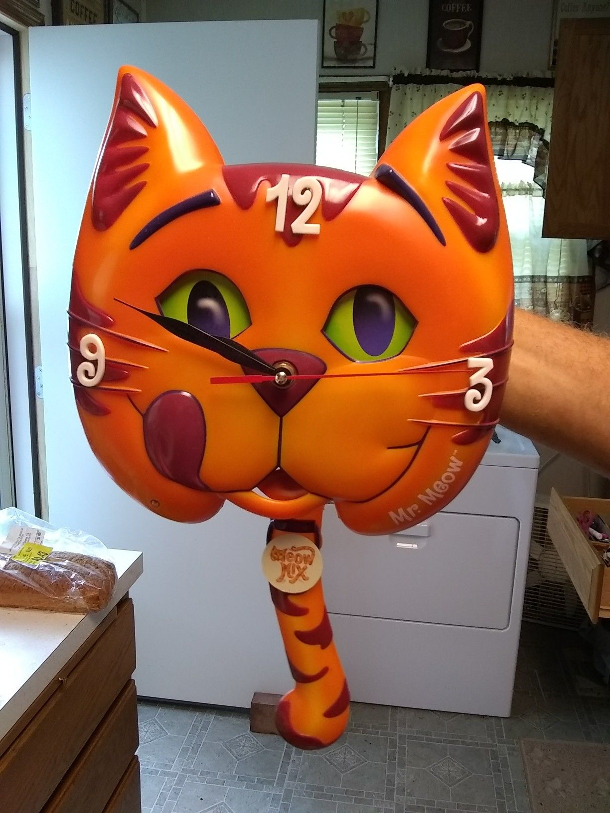 Collectable Meow Mix Pendulum Clock