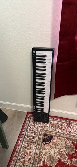 Alesis V49 midi keyboard controller with sustain pedal