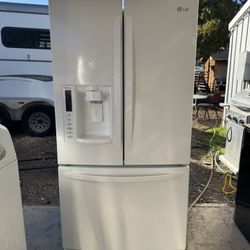 LG REFRIGERATOR 