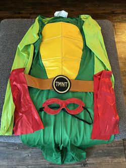 Costume