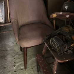 Nice Chair 