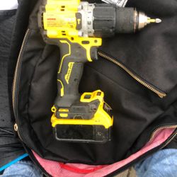 Dewalt Hammer Drill DCD805 Like New With 29v Battery 
