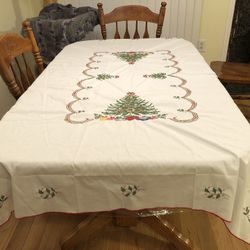 Hand made table cloth
