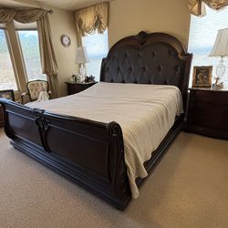 High End Adj King Sleigh Bed With Tempur-Pedic Mattress