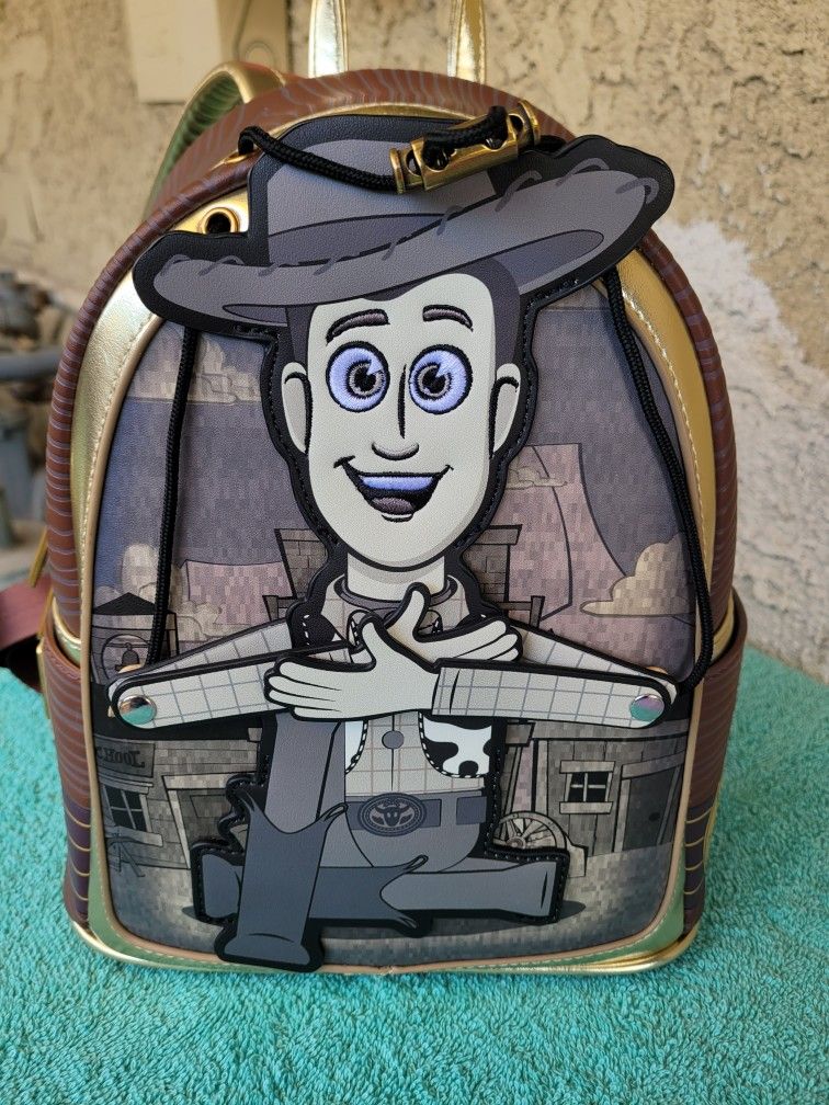 Loungefly Disney Pixar Toy Story Woody Puppet Mini Backpack  display picture 1