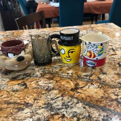 Vintage Mugs Glasses 