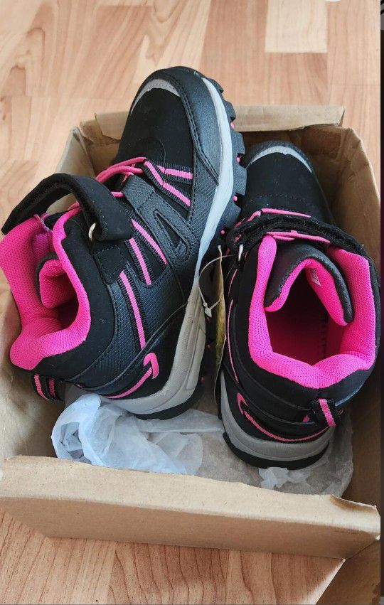 Girls Hiking Boots (Size 13)