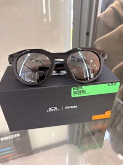 Oakley Meta Glasses