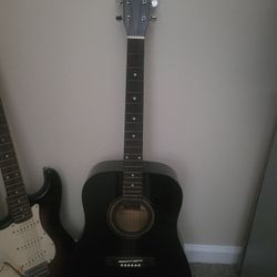 Rogue Acoustic Guitar