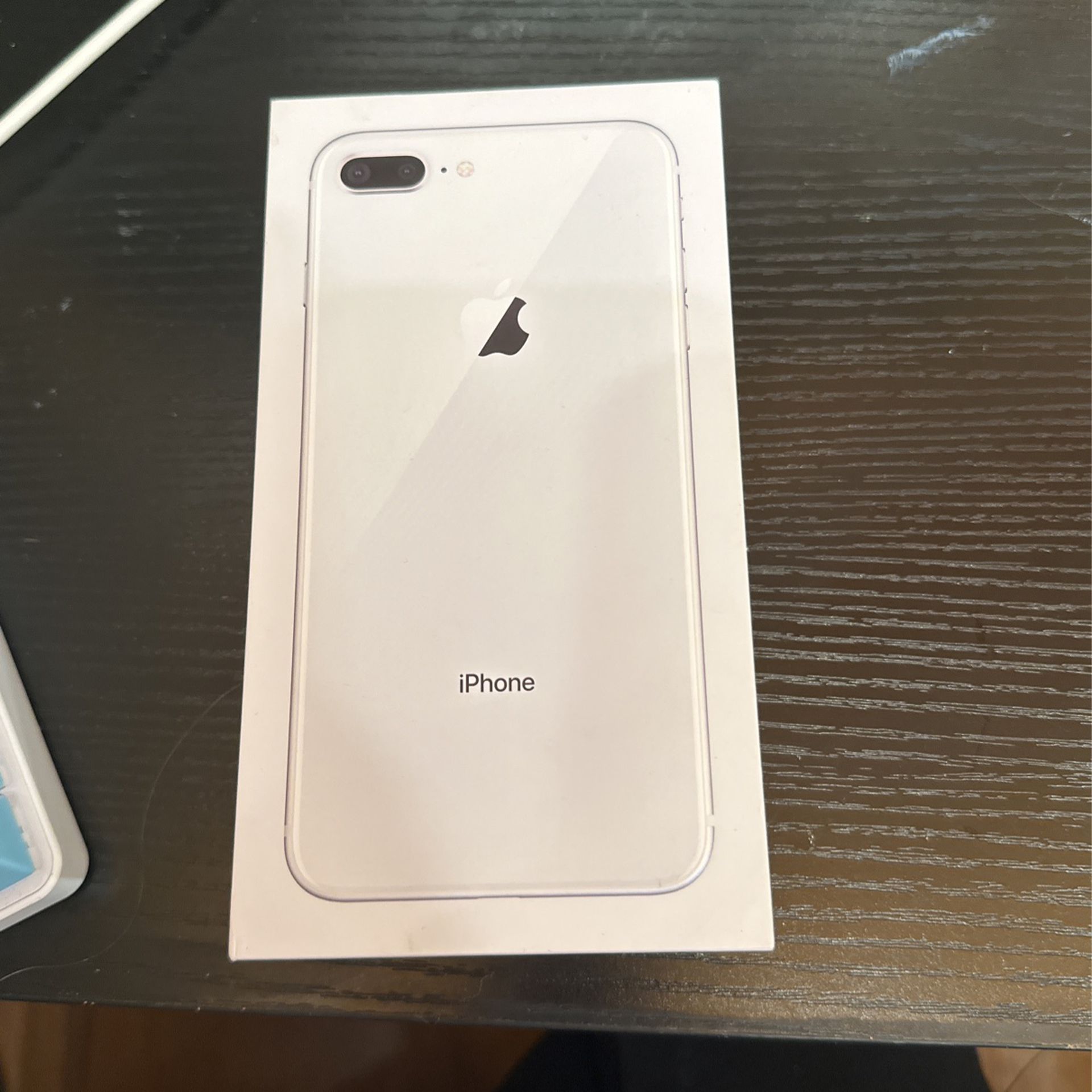 iPhone 8 Plus (256 Gbs) (No Scratches) (Price Negotiable) 