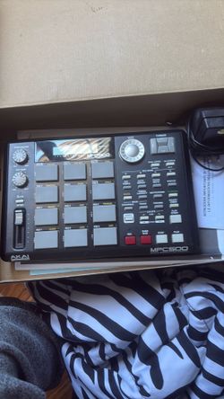 MPC 500 standalone production center