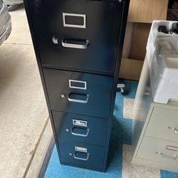 Locking File Cabinet With Key