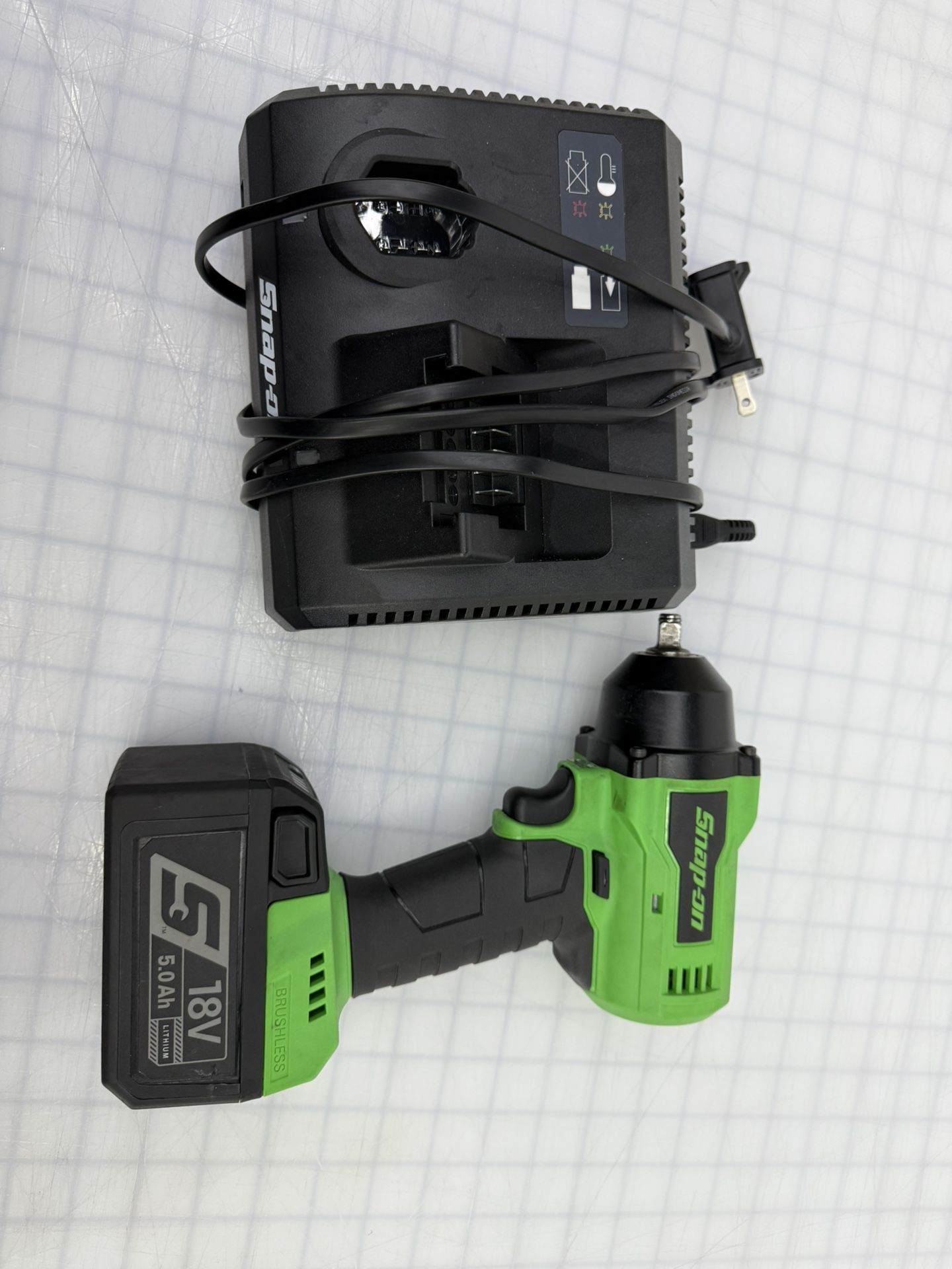 Snap-on 18V 3/8" Cordless Impact Wrench W/ 2 Batteries And A Charger